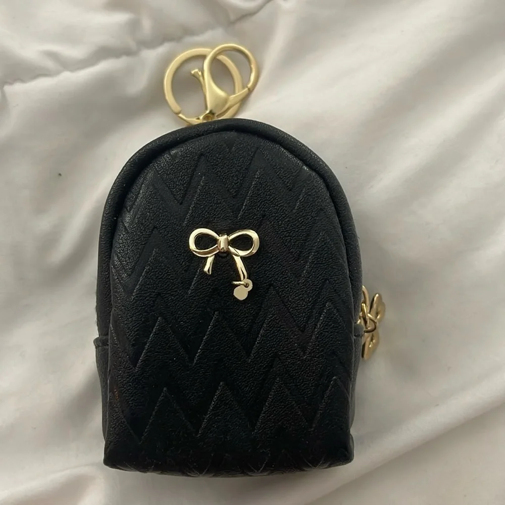 Key Chain purse - Picture 1 of 4